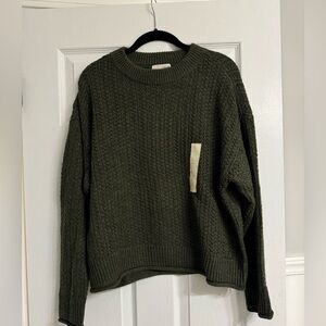 Green Universal Thread sweater